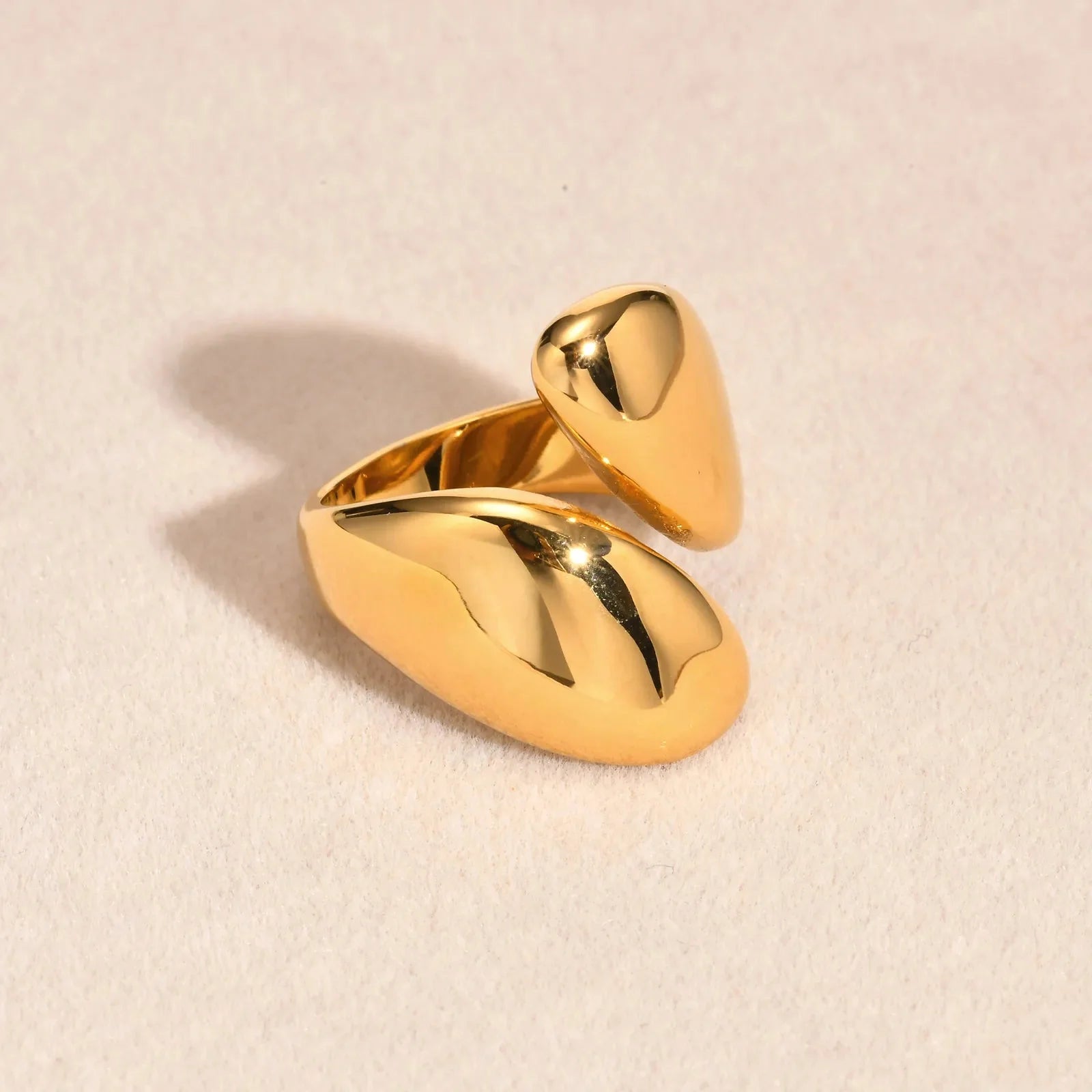 18k Chunky Droplet Wrap Around Ring
