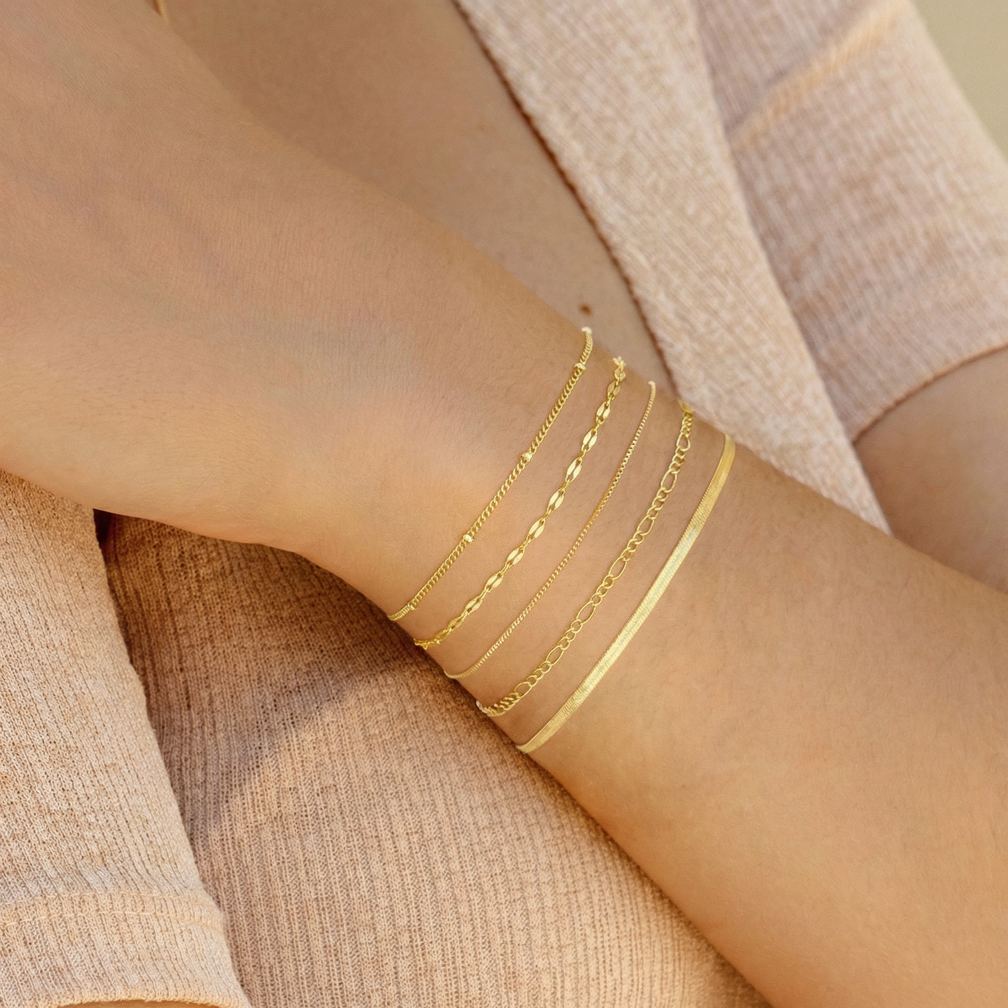 5pc Dainty Bracelets Stack