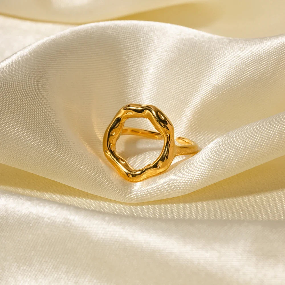 18k Melted Flower Open Ring