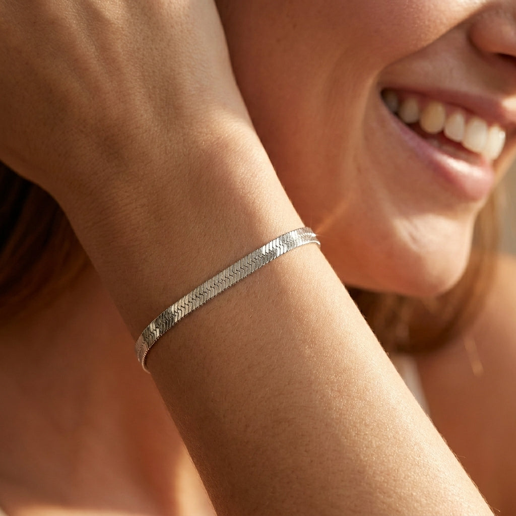 Veinci Classics Herringbone Bracelet