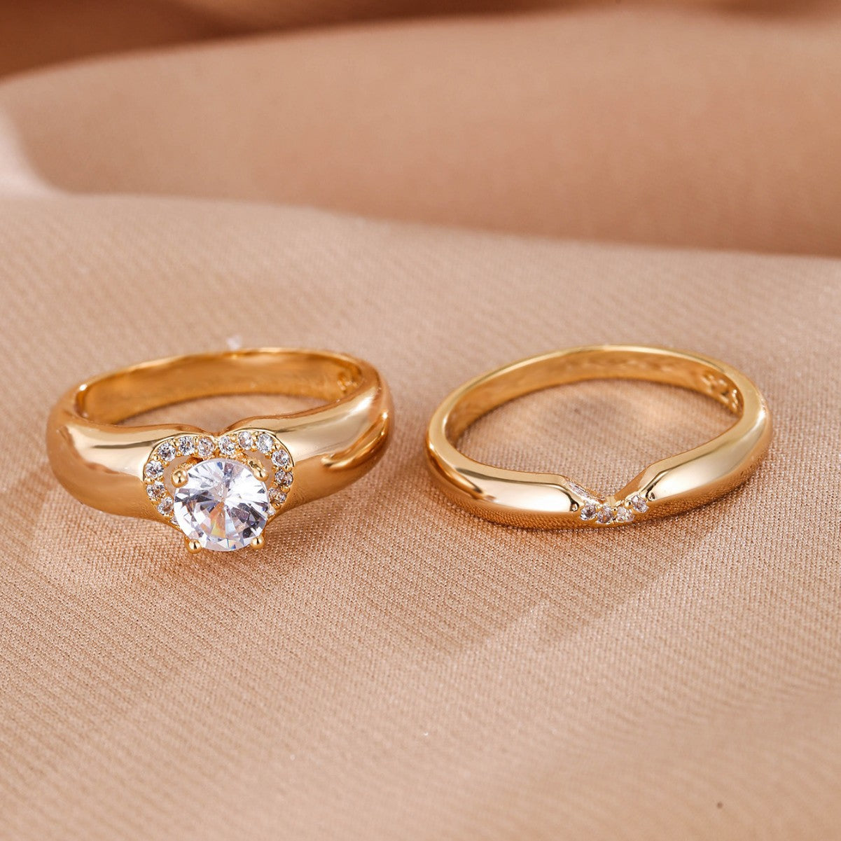 2pc Diamond Heart Ring Set