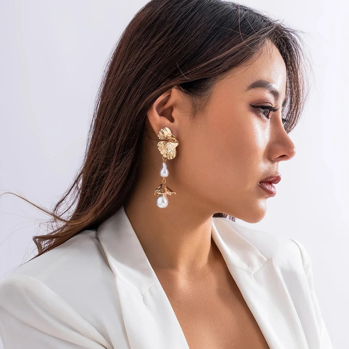 Floral Pearl Blooming Earrings