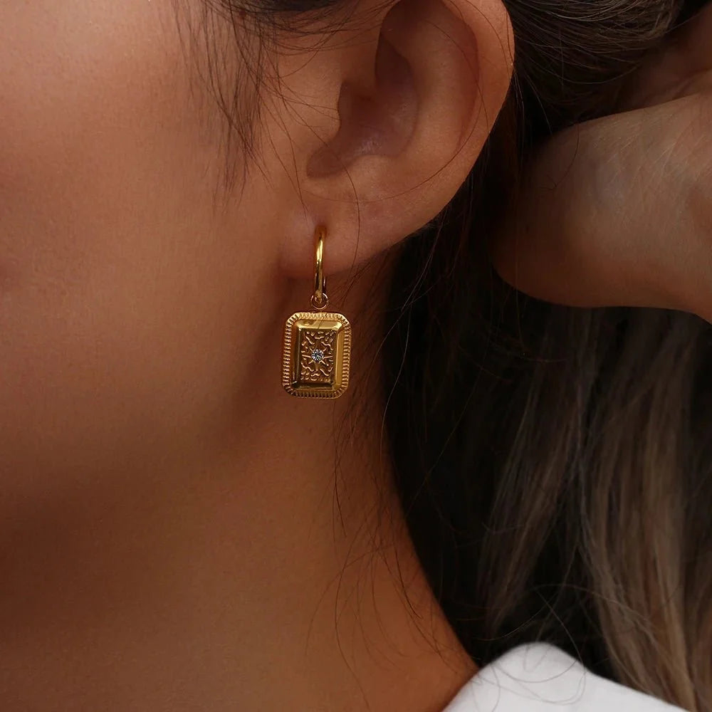 18k Cuban North Star Tarot Necklace and Earring