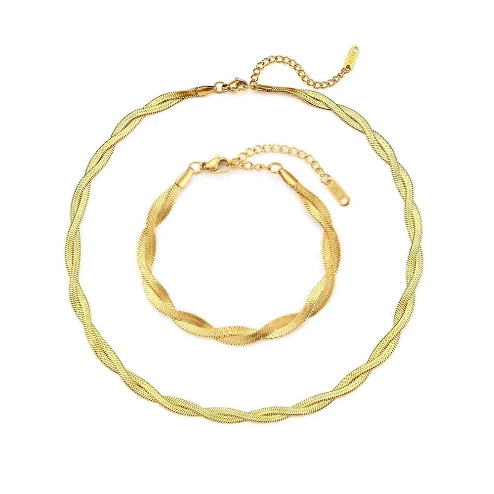 18k Interwoven Herringbone Chain Necklace and Bracelet Set