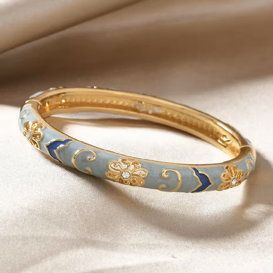 4pc Floral Accented Bangle Stack