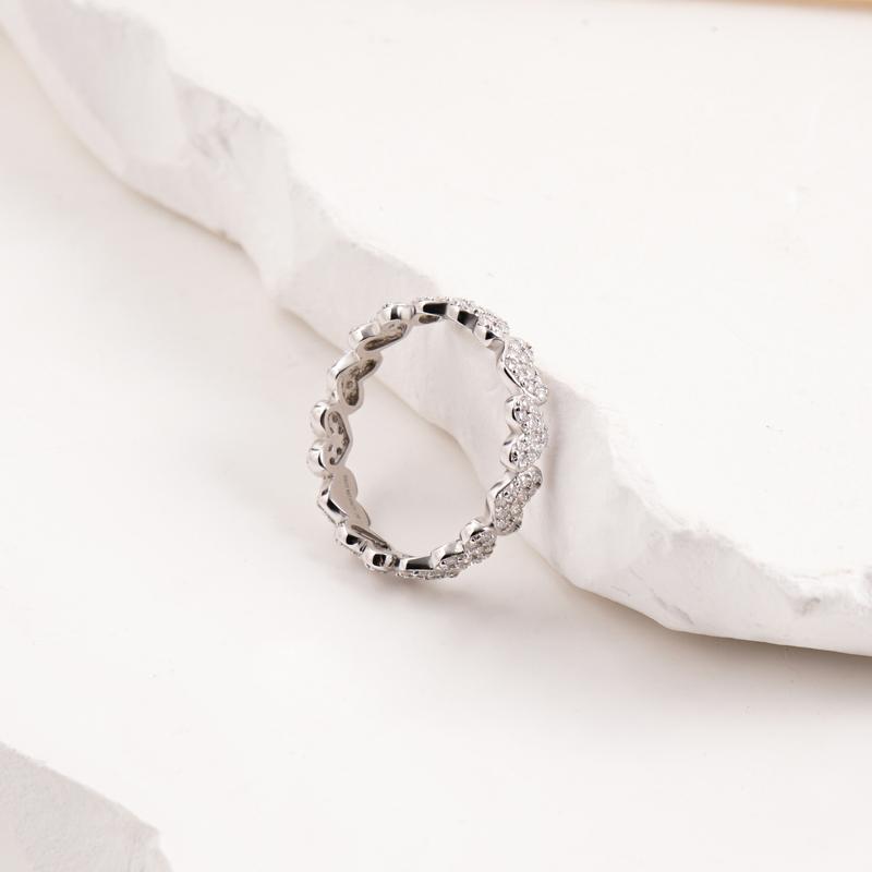 S925 Moissanite Accented Eternity Heart Ring
