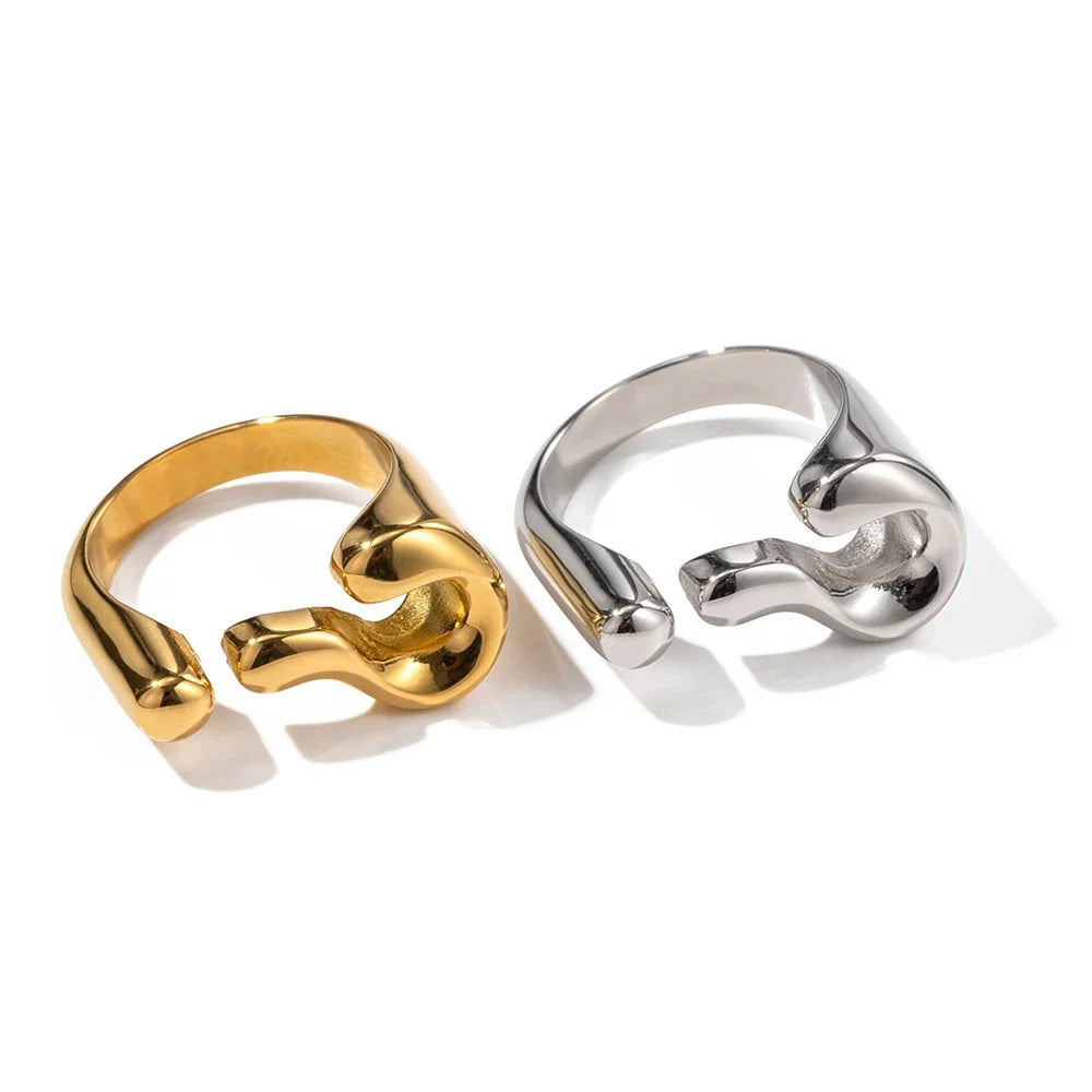Dainty Confusion Question Ring