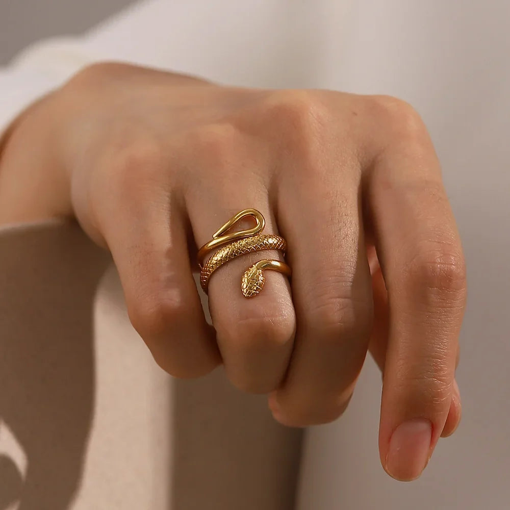 Adjustable Spiraling Snake Ring