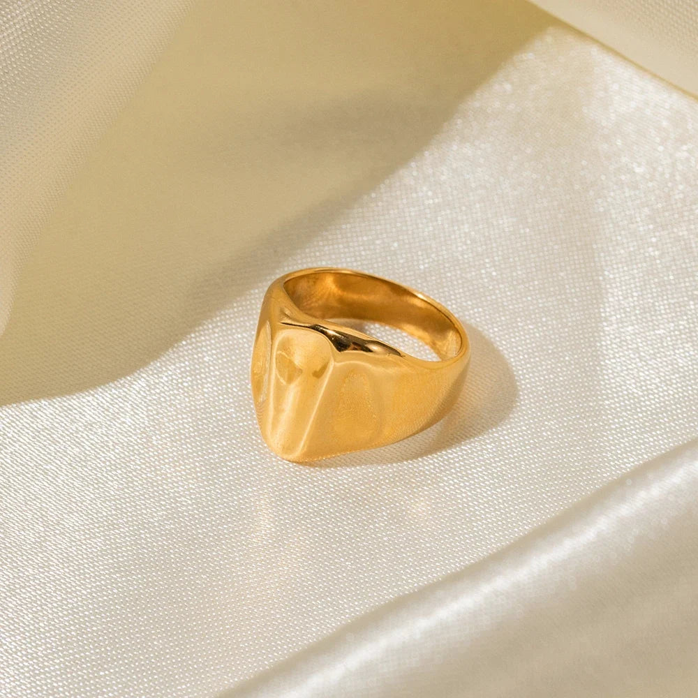 Wide Wave Textured Ring