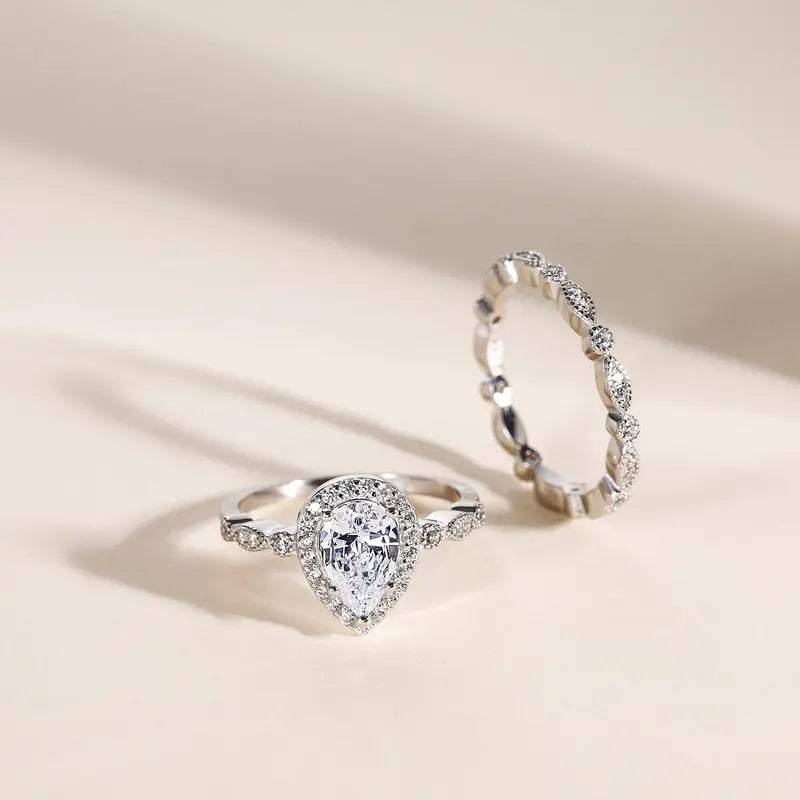 2pc Pear Cut Ring Set