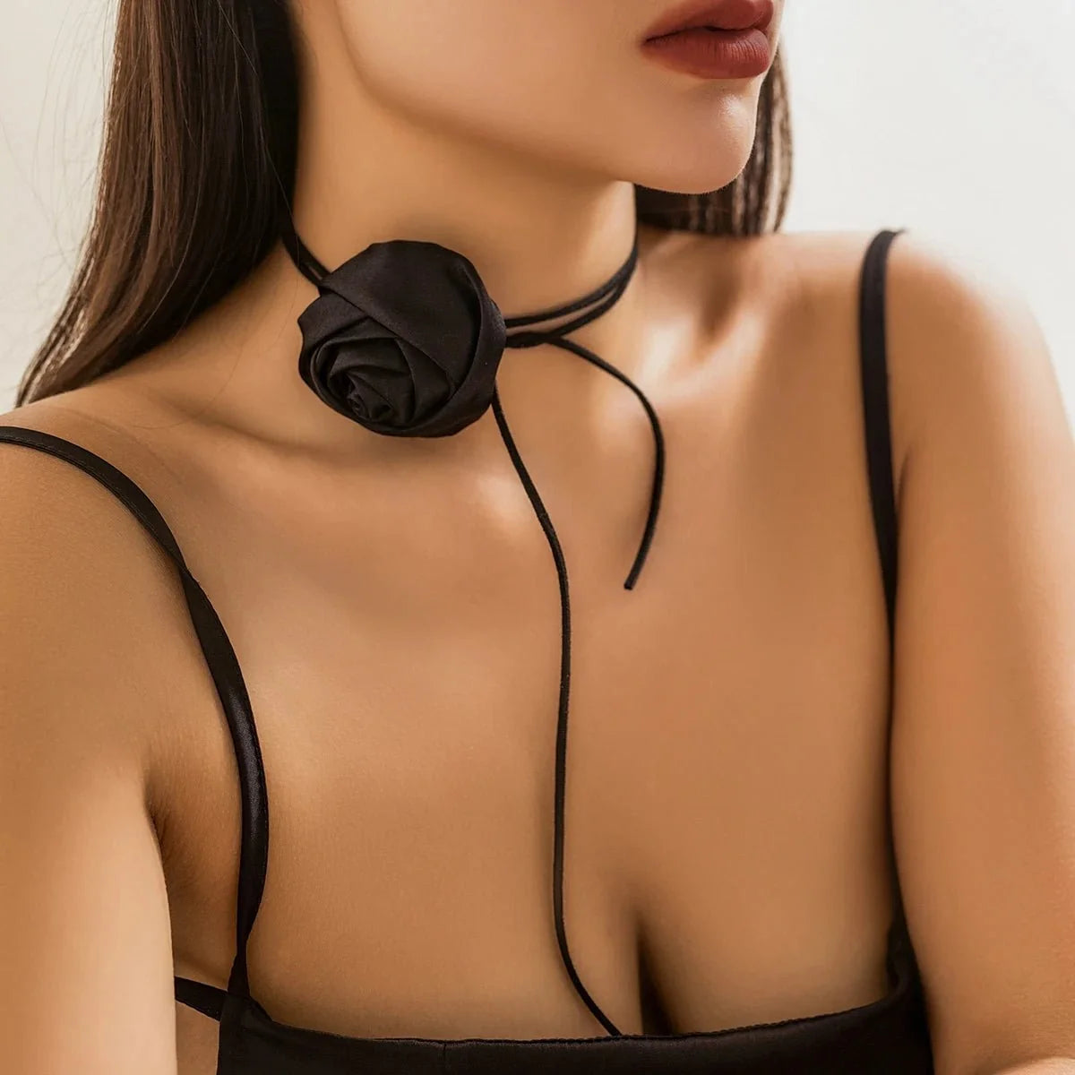 Classy Rose Floral Choker Necklace