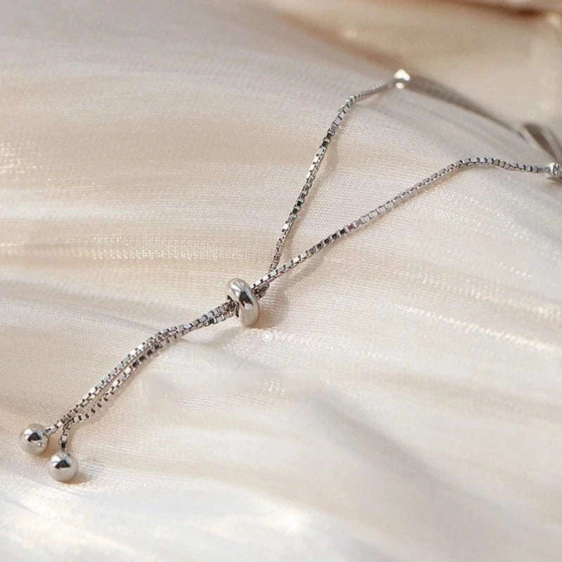 Elegant Diamond Bow Bracelet