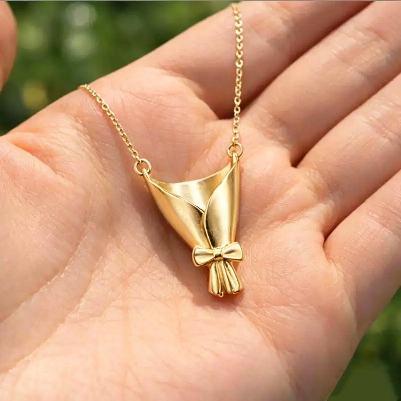 Feminine Floral Bouquet Necklace